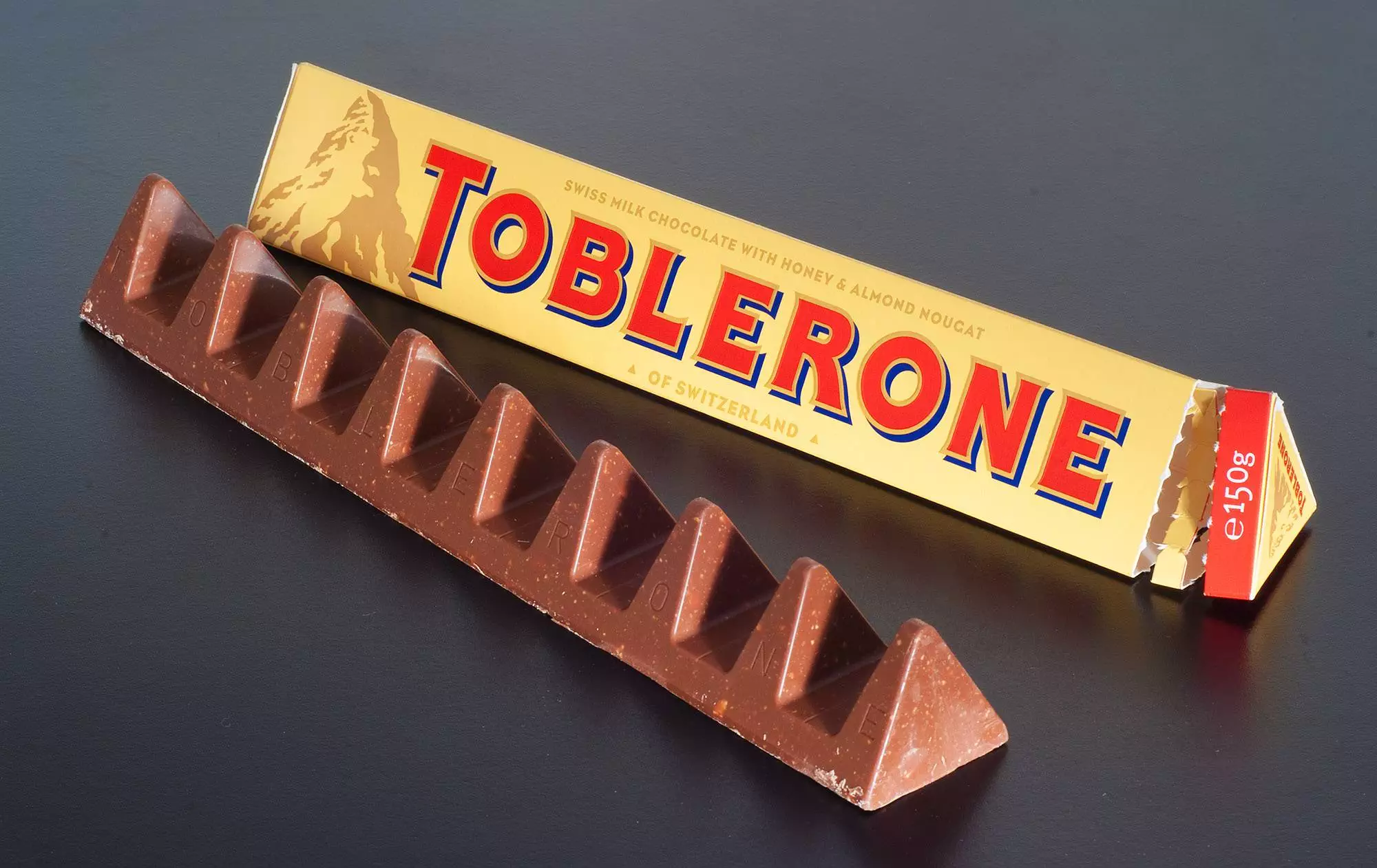 thiet-ke-bao-bi-thuc-pham-013 - Công ty Thiết kế thương hiệu Mondial Brand logo Toblerone